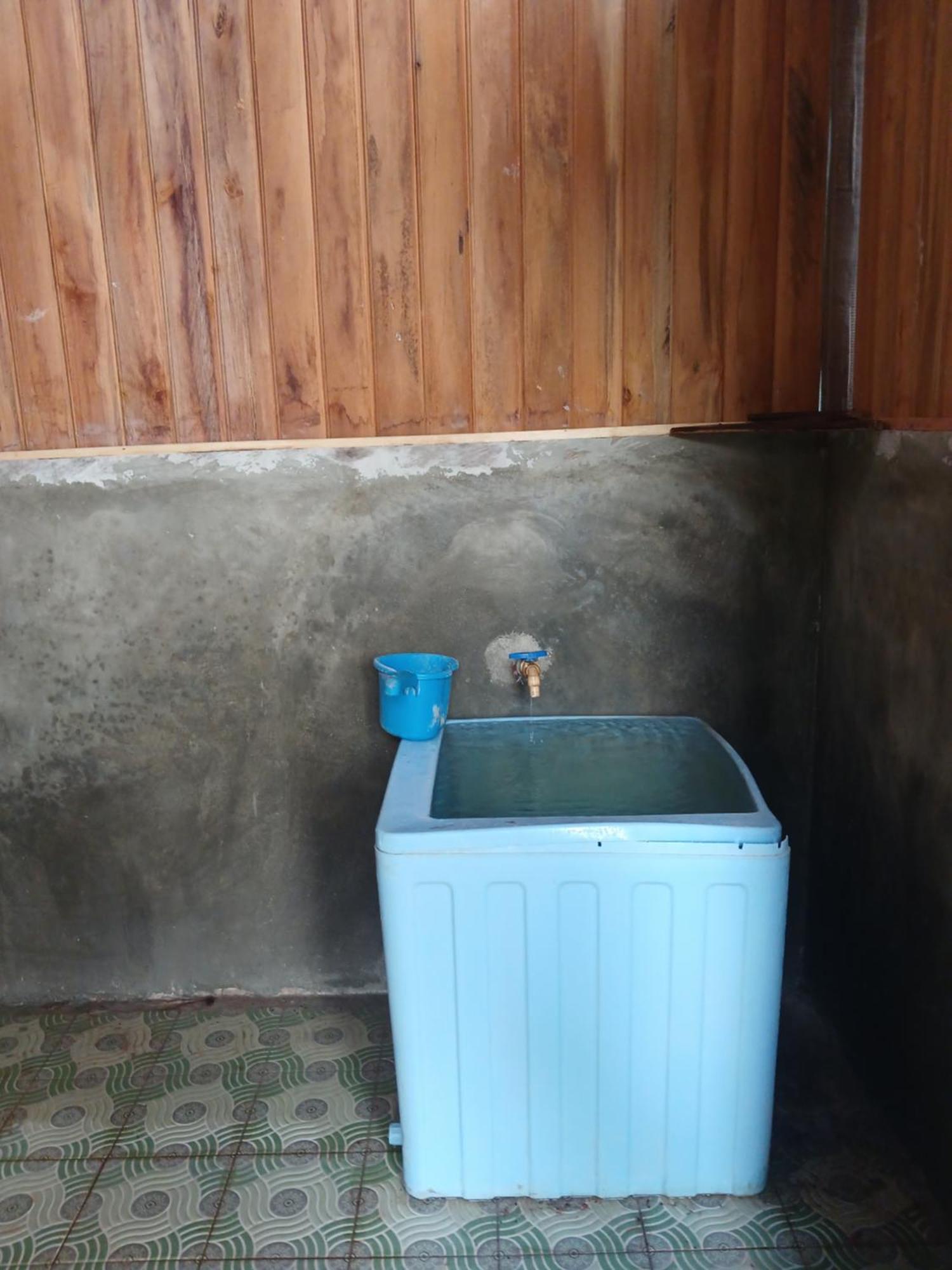 Meos Ambower Homestay Raja Ampat Fam Kültér fotó