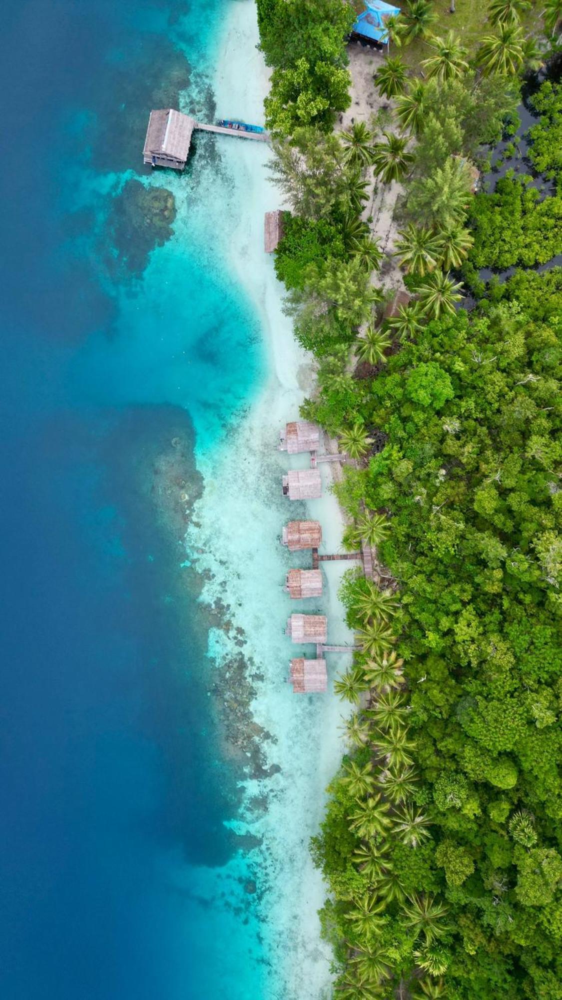 Meos Ambower Homestay Raja Ampat Fam Kültér fotó